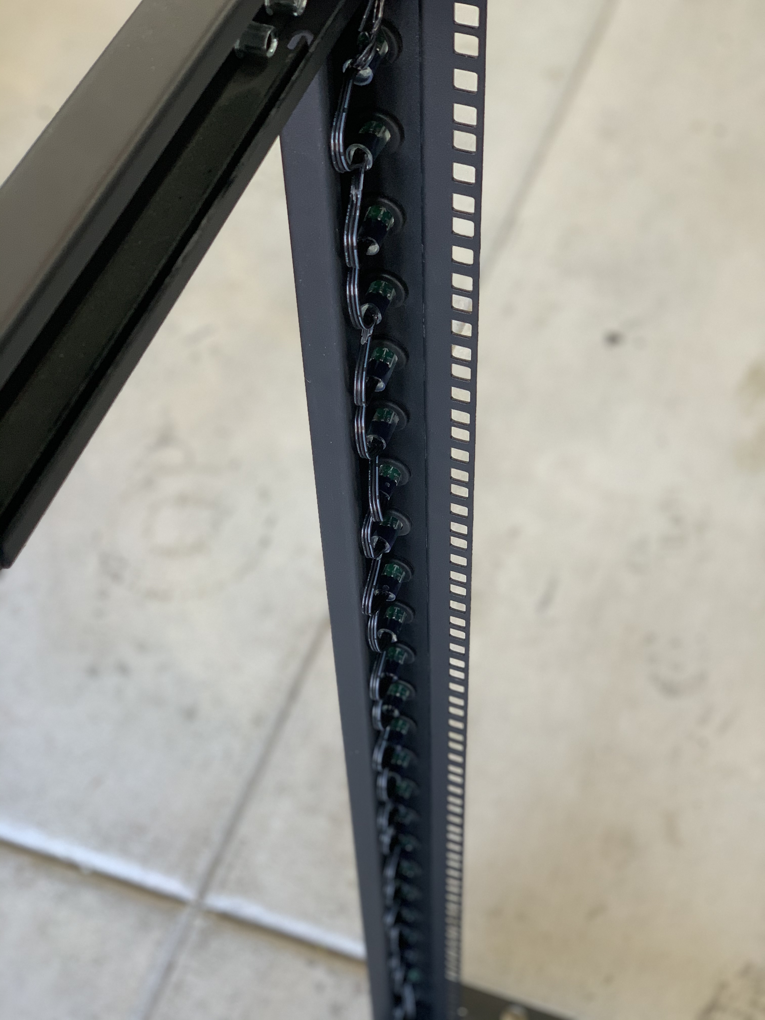 ws2811 LED wiring in server rack